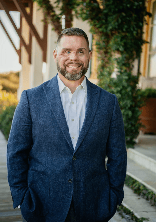 Aaron Hale - Professional Speaker